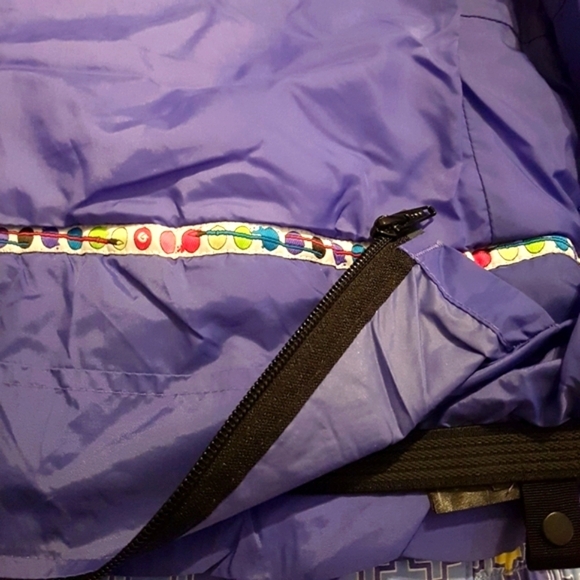 Burton girls 10/12 Large purple, yellow & white warm winter jacket - Picture 5 of 9